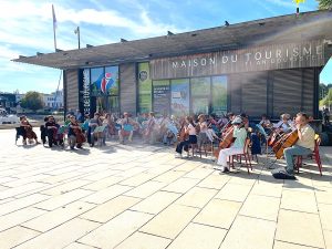 23/08/25 Esplanade du port